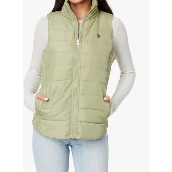 U.S. Polo Assn. Tops - US Polo Assn Cozy Faux Fur Lined Puffer Vest‎ with Side Pocket Size M